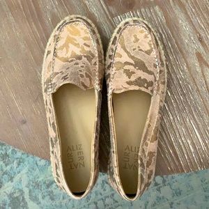 Naturalizer gold and pink flats/boat shoes, Size 8